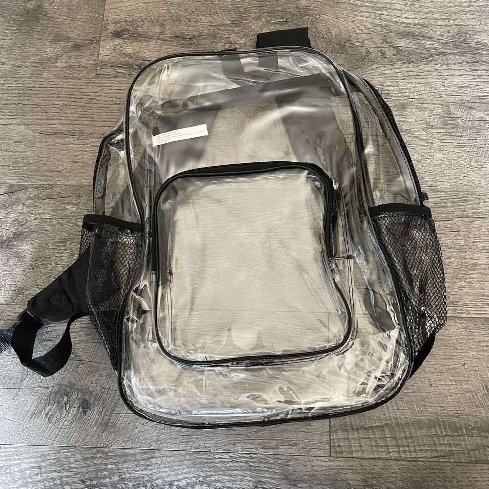Clear backpack - Picture 3 of 3